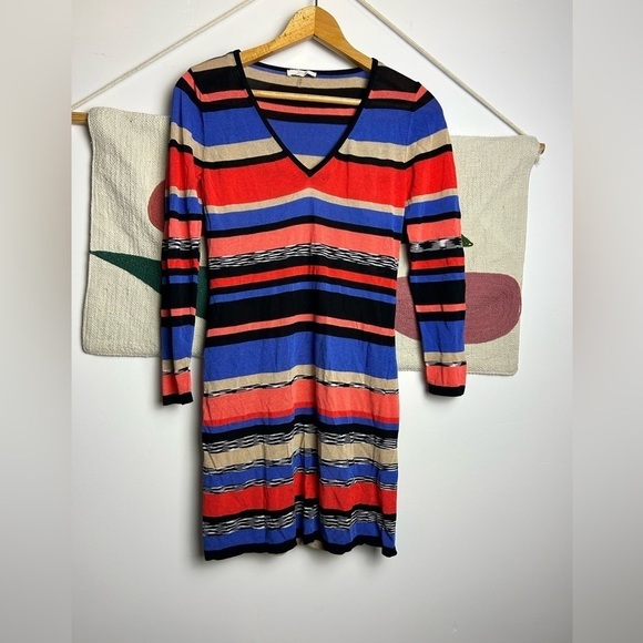 Trina Turk Striped Long Sleeve Midi Dress Size S V-Neck - Picture 1 of 11